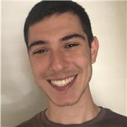 Laureato in Lingue e Traduzione letteraria offre ripetizioni di inglese e russo per persone di tutte le età